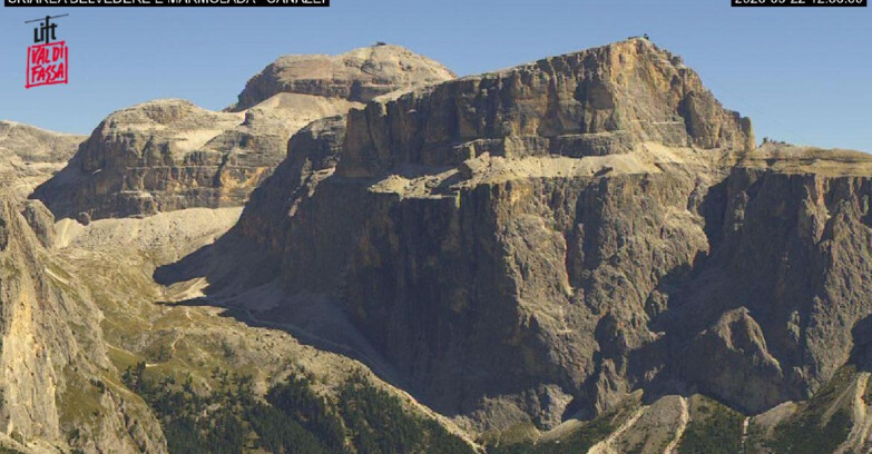 Webcam Campitello-Mazzin-Col Rodella - Canazei - Marmolada