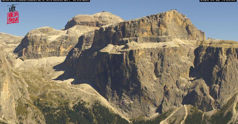 Webcam Campitello-Mazzin-Col Rodella - Canazei - Marmolada