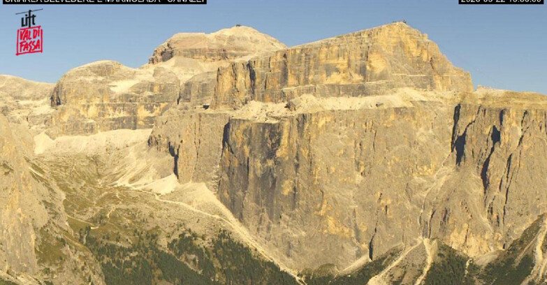 Webcam Campitello-Mazzin-Col Rodella - Canazei - Marmolada
