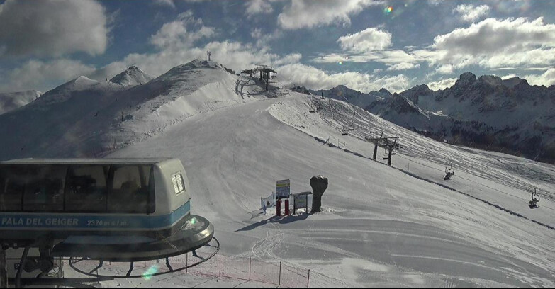 Webcam Pozza di Fassa-Aloch-Buffaure  - Col de Valvacin - Stazione a Monte