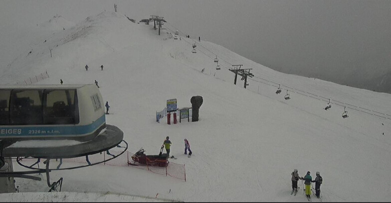 Webcam Pozza di Fassa-Aloch-Buffaure  - Col de Valvacin - Stazione a Monte