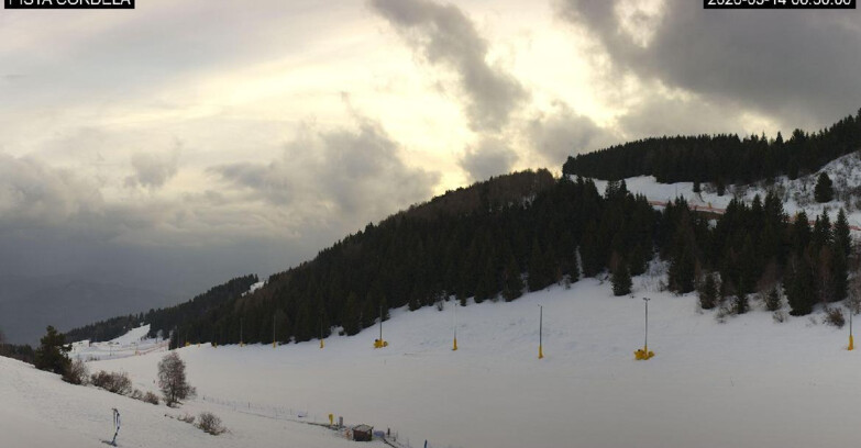 Webcam Monte Bondone - Slope Cordela and snowpark