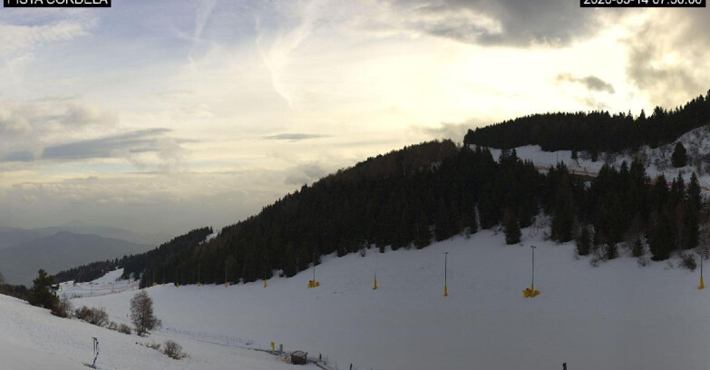 Webcam Monte Bondone - Slope Cordela and snowpark