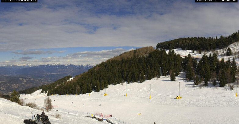 Webcam Monte Bondone - Slope Cordela and snowpark