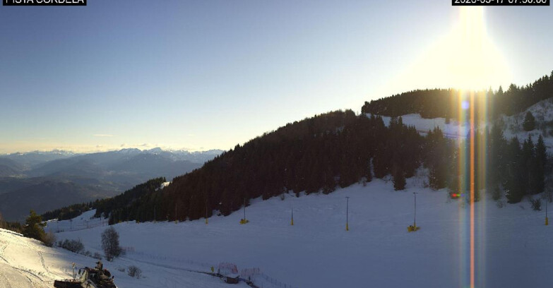 Webcam Monte Bondone - Slope Cordela and snowpark