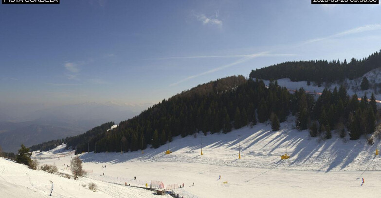 Webcam Монте-Бондоне  - Slope Cordela and snowpark