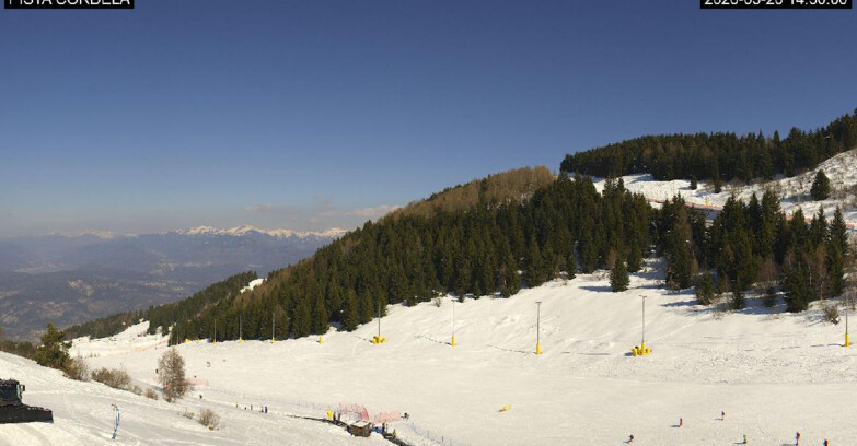 Webcam Монте-Бондоне  - Slope Cordela and snowpark