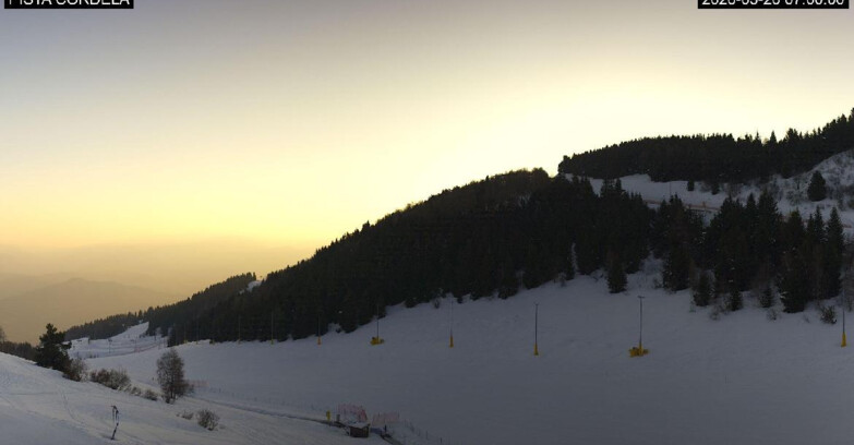 Webcam Монте-Бондоне  - Slope Cordela and snowpark