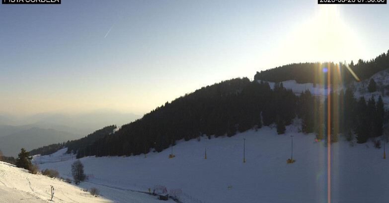 Webcam Монте-Бондоне  - Slope Cordela and snowpark