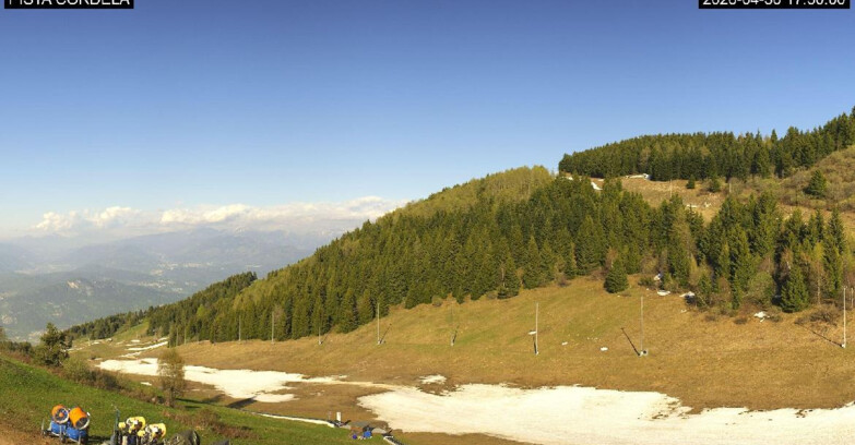 Webcam Monte Bondone - Slope Cordela and snowpark