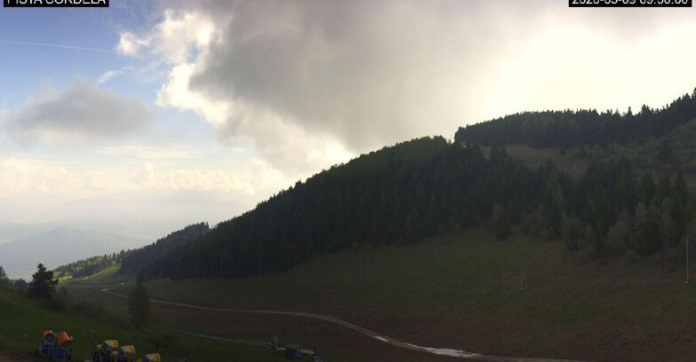 Webcam Монте-Бондоне  - Slope Cordela and snowpark