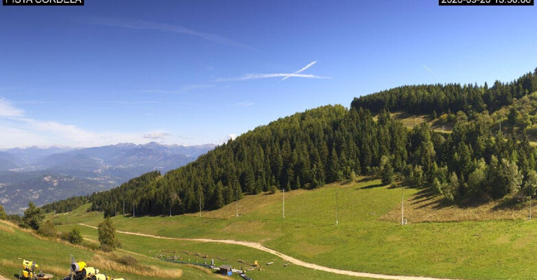 Webcam Monte Bondone - Pista Cordela 