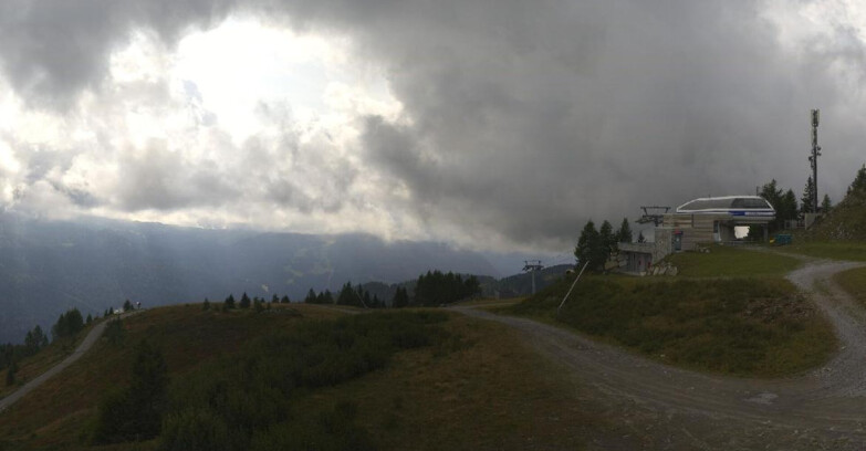 Webcam Skiarea Campiglio Dolomiti di Brenta Val di Sole Val Rendena - Seggiovia Malghette 