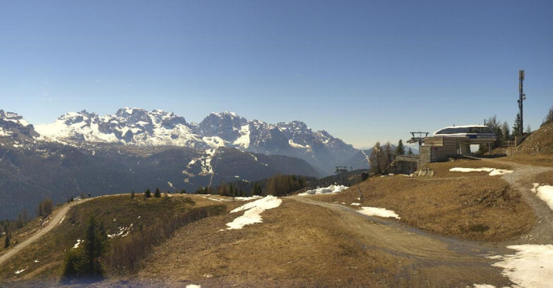 Webcam Skiarea Campiglio Dolomiti di Brenta Val di Sole Val Rendena - Seggiovia Malghette 