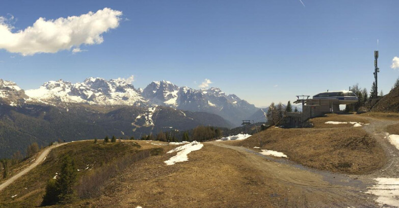 Webcam Skiarea Campiglio Dolomiti di Brenta Val di Sole Val Rendena - Seggiovia Malghette 