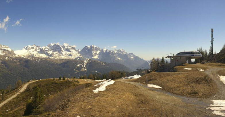 Webcam Skiarea Campiglio Dolomiti di Brenta Val di Sole Val Rendena - Seggiovia Malghette 