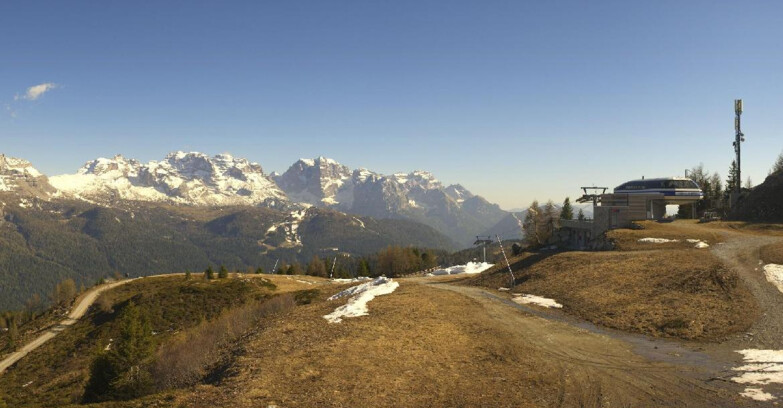 Webcam Skiarea Campiglio Dolomiti di Brenta Val di Sole Val Rendena - Seggiovia Malghette 