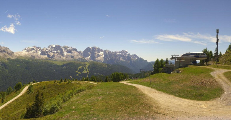 Webcam Ski area Campiglio Dolomiti di Brenta Val di Sole Val Rendena - Seggiovia Malghette 