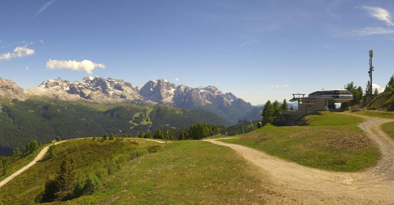 Webcam Ski area Campiglio Dolomiti di Brenta Val di Sole Val Rendena - Seggiovia Malghette 