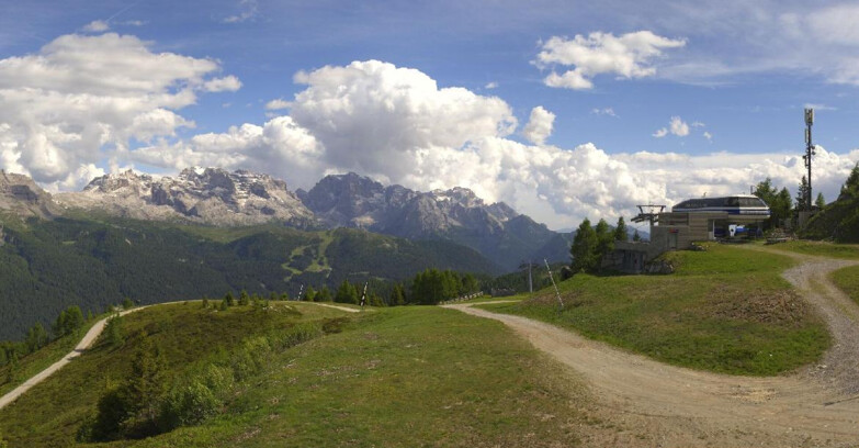 Webcam Skiarea Campiglio Dolomiti di Brenta Val di Sole Val Rendena - Seggiovia Malghette 