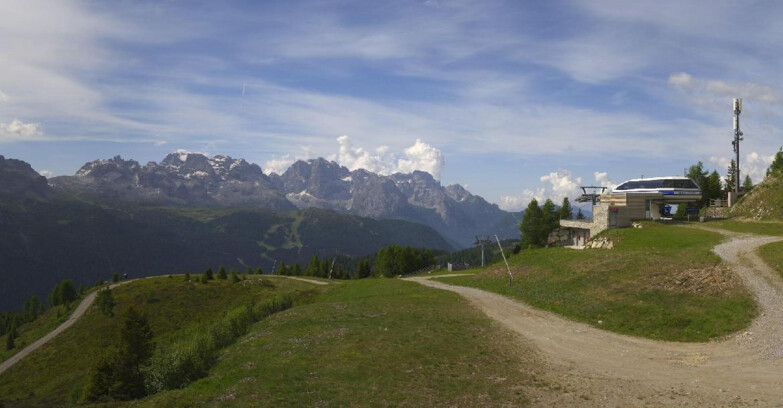 Webcam Skiarea Campiglio Dolomiti di Brenta Val di Sole Val Rendena - Seggiovia Malghette 