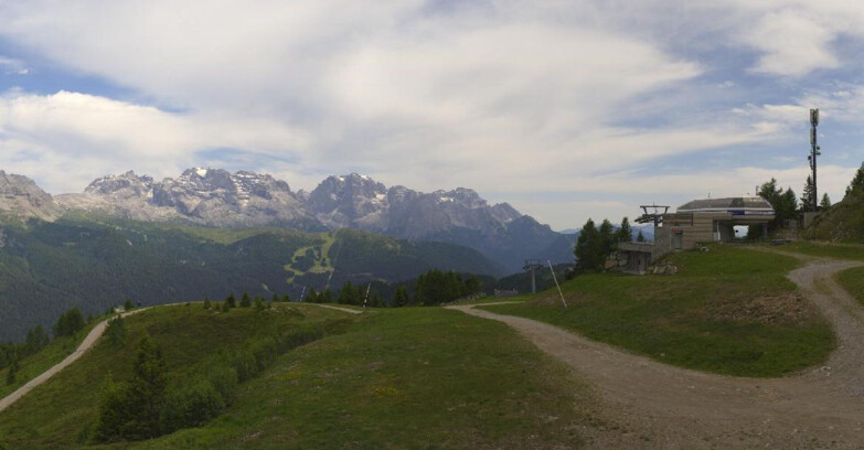 Webcam Skiarea Campiglio Dolomiti di Brenta Val di Sole Val Rendena - Seggiovia Malghette 
