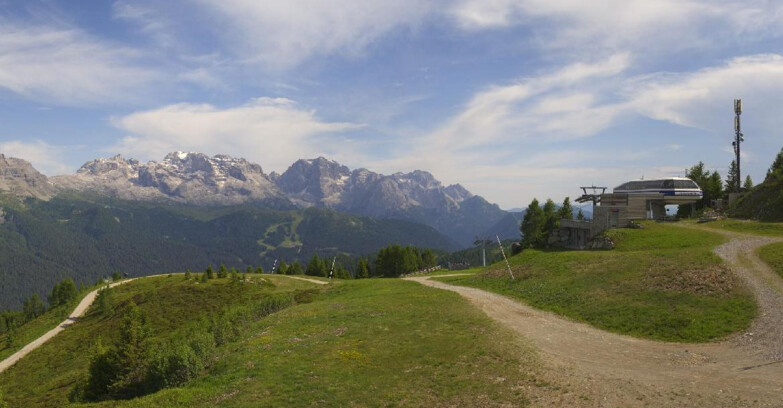 Webcam Skiarea Campiglio Dolomiti di Brenta Val di Sole Val Rendena - Seggiovia Malghette 