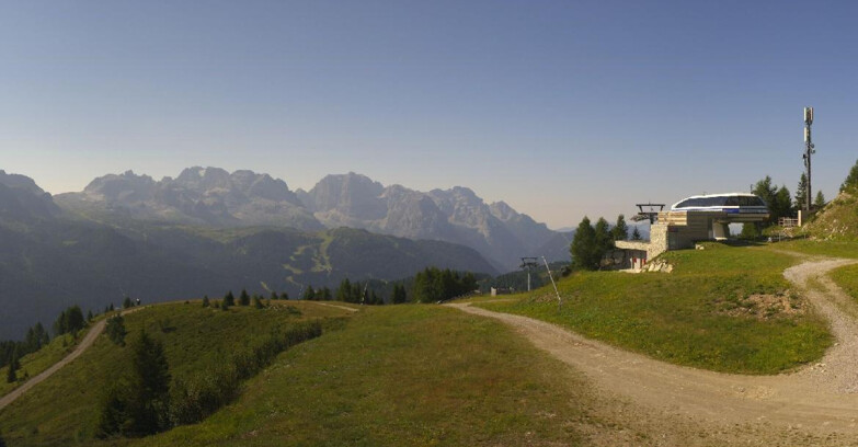 Webcam Skiarea Campiglio Dolomiti di Brenta Val di Sole Val Rendena - Seggiovia Malghette 