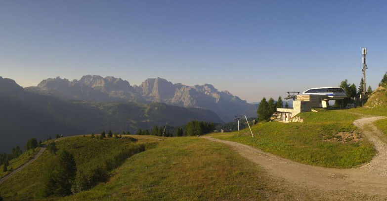 Webcam Skiarea Campiglio Dolomiti di Brenta Val di Sole Val Rendena - Seggiovia Malghette 