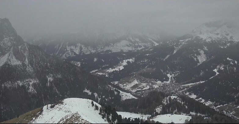 Webcam Pozza di Fassa-Aloch-Buffaure  - Cabinovia Buffaure - Stazione a Monte