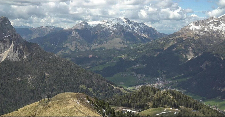 Webcam Pozza di Fassa-Aloch-Buffaure  - Cabinovia Buffaure - Stazione a Monte