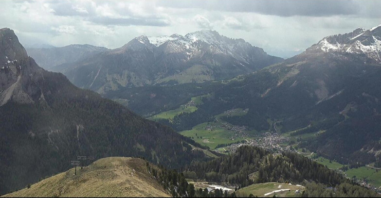Webcam Pozza di Fassa-Aloch-Buffaure  - Cabinovia Buffaure - Stazione a Monte
