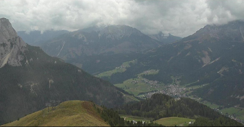 Webcam Pozza di Fassa-Aloch-Buffaure - Cabinovia Buffaure - Stazione a Monte