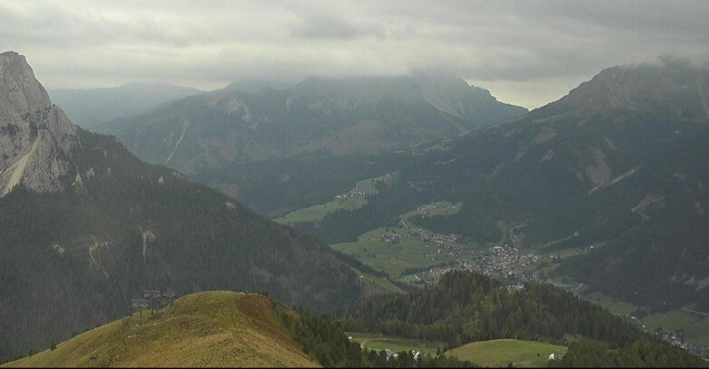 Webcam Pozza di Fassa-Aloch-Buffaure  - Cabinovia Buffaure - Stazione a Monte