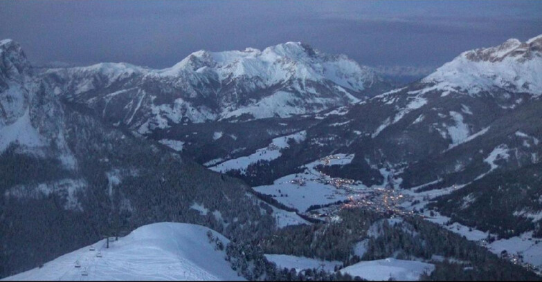 Webcam Pozza di Fassa-Aloch-Buffaure  - Cabinovia Buffaure - Stazione a Monte