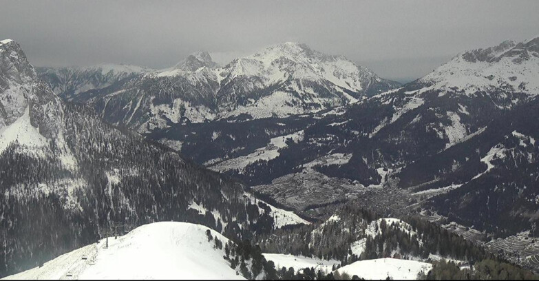 Webcam Pozza di Fassa-Aloch-Buffaure - Cabinovia Buffaure - Stazione a Monte