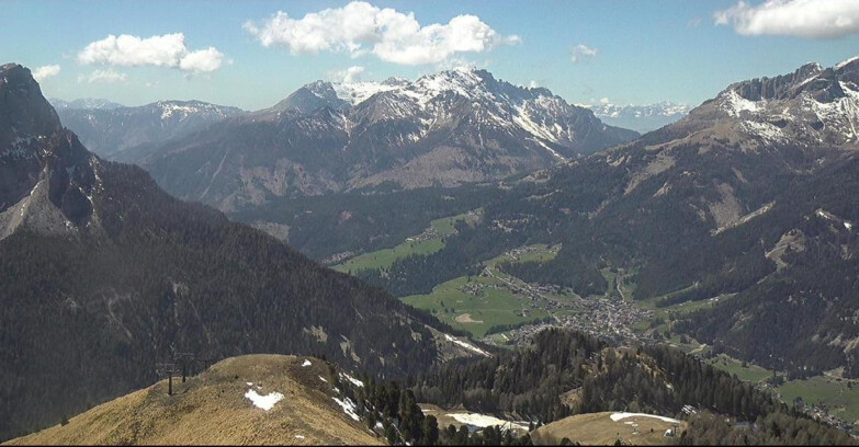 Webcam Pozza di Fassa-Aloch-Buffaure  - Cabinovia Buffaure - Stazione a Monte