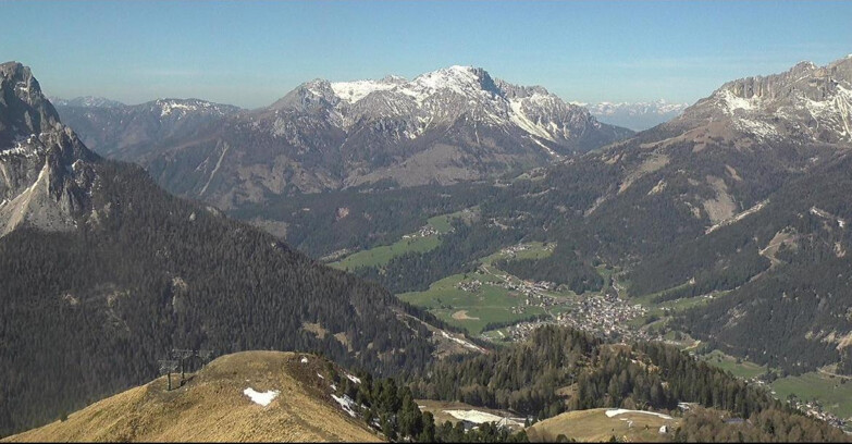 Webcam Pozza di Fassa-Aloch-Buffaure  - Cabinovia Buffaure - Stazione a Monte