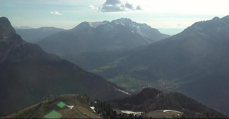 Webcam Pozza di Fassa-Aloch-Buffaure  - Cabinovia Buffaure - Stazione a Monte