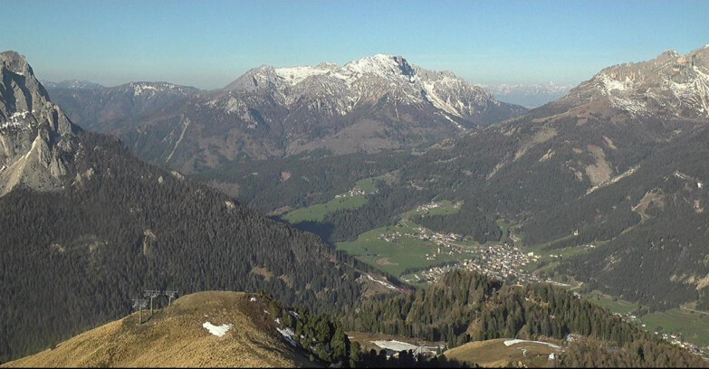 Webcam Pozza di Fassa-Aloch-Buffaure  - Cabinovia Buffaure - Stazione a Monte