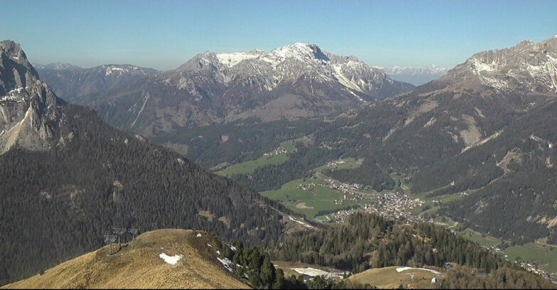 Webcam Pozza di Fassa-Aloch-Buffaure  - Cabinovia Buffaure - Stazione a Monte