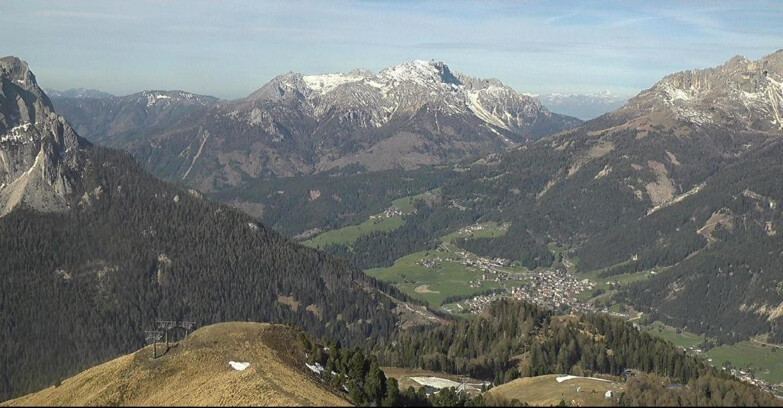 Webcam Pozza di Fassa-Aloch-Buffaure  - Cabinovia Buffaure - Stazione a Monte