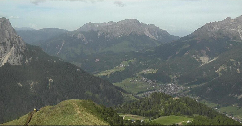 Webcam Pozza di Fassa-Aloch-Buffaure - Cabinovia Buffaure - Stazione a Monte