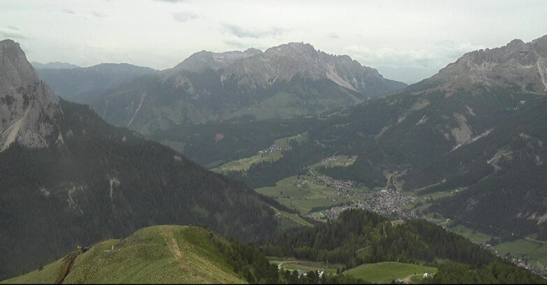 Webcam Pozza di Fassa-Aloch-Buffaure  - Cabinovia Buffaure - Stazione a Monte