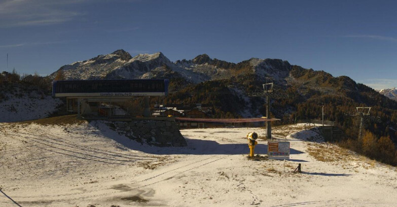 Webcam Ski area Campiglio Dolomiti di Brenta Val di Sole Val Rendena - Seggiovia Orso Bruno 