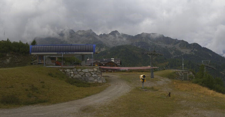 Webcam Folgarida-Marilleva  (Skiarea Campiglio Dolomiti di Brenta - Val di Sole Val Rendena) - Seggiovia Orso Bruno 