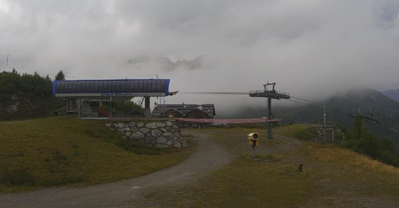 Webcam Folgarida-Marilleva  (Skiarea Campiglio Dolomiti di Brenta - Val di Sole Val Rendena) - Seggiovia Orso Bruno 