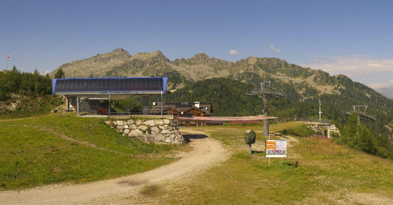 Webcam Folgarida-Marilleva  (Skiarea Campiglio Dolomiti di Brenta - Val di Sole Val Rendena) - Seggiovia Orso Bruno 