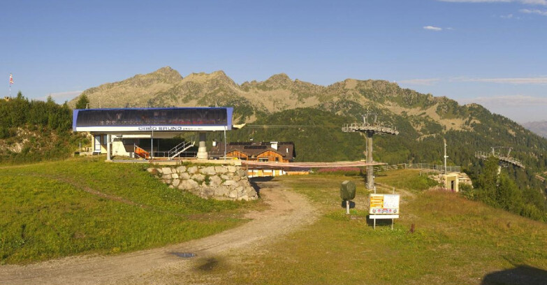 Webcam Folgarida-Marilleva  (Skiarea Campiglio Dolomiti di Brenta - Val di Sole Val Rendena) - Seggiovia Orso Bruno 