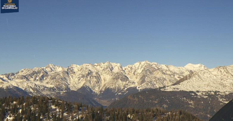 Webcam Folgarida-Marilleva  (Skiarea Campiglio Dolomiti di Brenta - Val di Sole Val Rendena) - Gruppo Ortles-Cevedale 